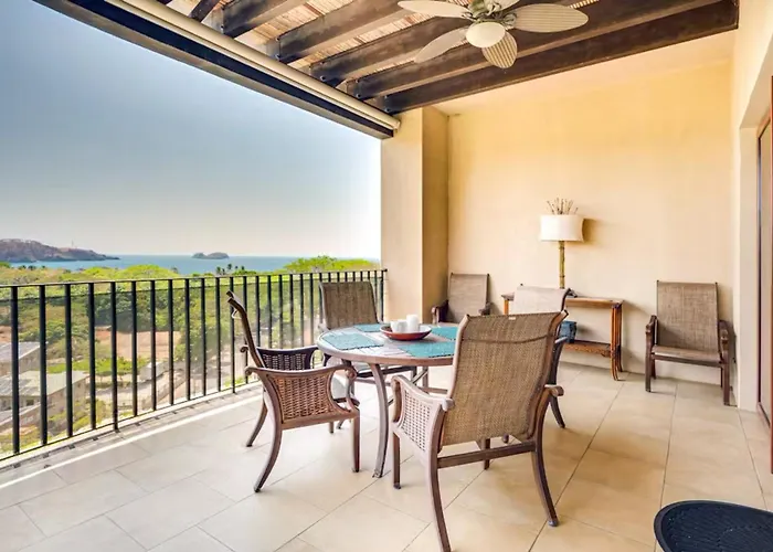 Hébergement de vacances Penthouse: Ocean Views, 2 Pools Playa Hermosa (Guanacaste)